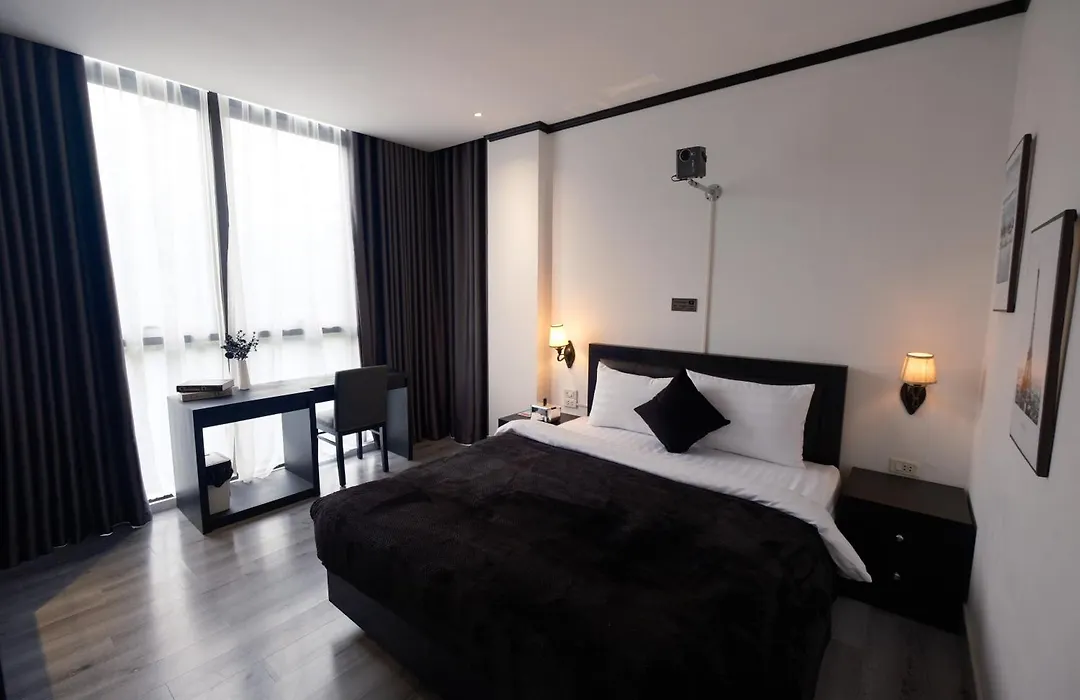 Atlantis Apartment Nguyen Thai Hoc-1